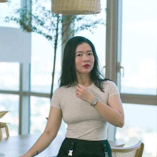 chị Khanh Lê - giám đốc sáng tạo và founder của Inflow Studio là người đứng đằng sau nhiều campaign branding thành công cho Pepsi, Unilever, TPBank...